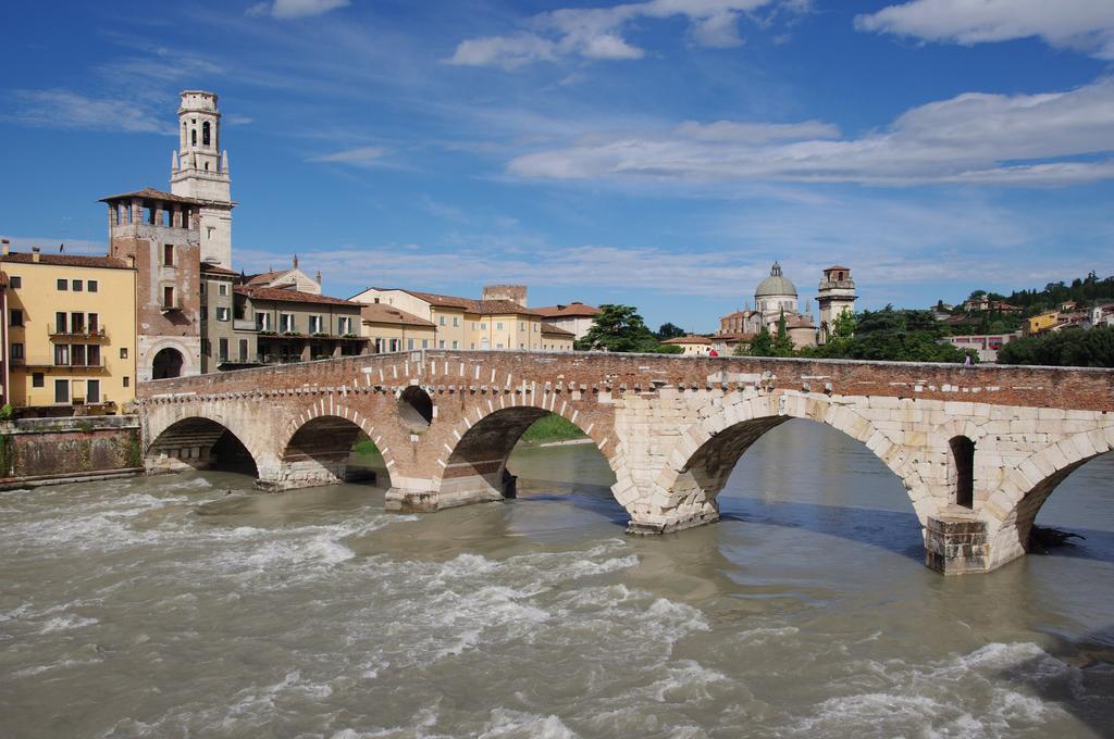 Cento Passi Dall' Arena Hotel Verona Luaran gambar